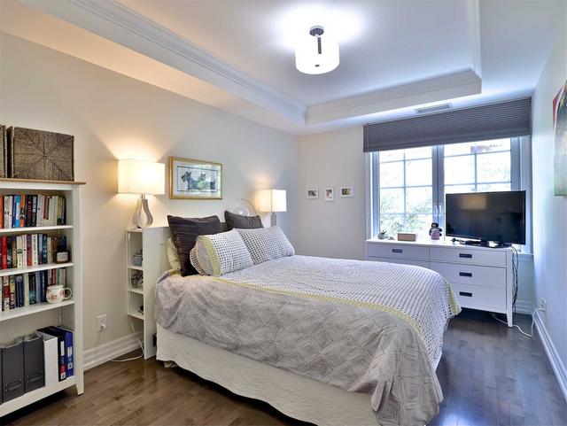 th 12 - 21 Burkebrook Pl, Townhouse with 3 bedrooms, 3 bathrooms and 2 parking in Toronto ON | Image 13