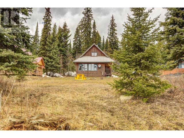 27 - 10250 Dee Lake Road Road, Home with 2 bedrooms, 1 bathrooms and 2 parking in Central Okanagan BC | Image 34