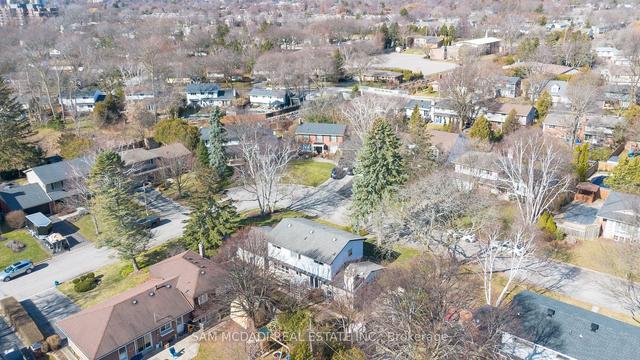 369 Monica Cres, House detached with 4 bedrooms, 4 bathrooms and 6 parking in Burlington ON | Image 32