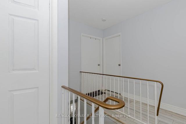 5 - 445 Pioneer Dr, Townhouse with 3 bedrooms, 2 bathrooms and 1 parking in Kitchener ON | Image 15