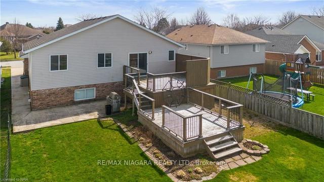 7797 Bishop Ave, House detached with 3 bedrooms, 2 bathrooms and 6 parking in Niagara Falls ON | Image 21