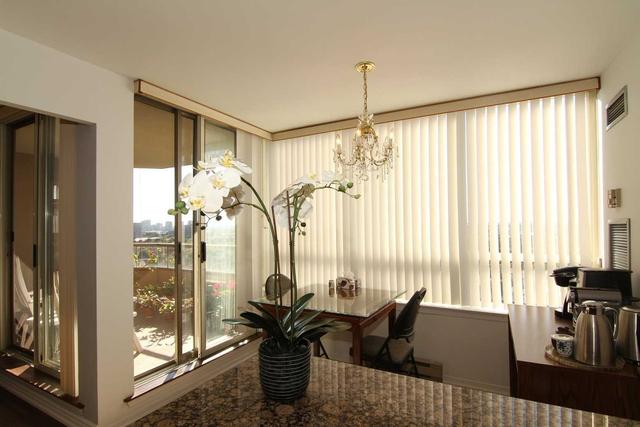 1716 - 175 Bamburgh Circ, Condo with 2 bedrooms, 2 bathrooms and 2 parking in Toronto ON | Image 5