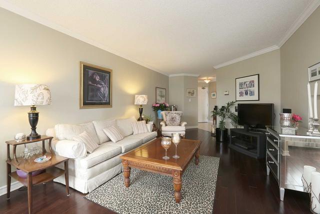 804 - 18 Concorde Pl, Condo with 2 bedrooms, 2 bathrooms and 1 parking in Toronto ON | Image 24