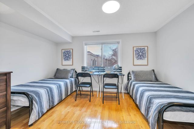 66f Finch Ave W, Townhouse with 3 bedrooms, 3 bathrooms and 2 parking in Toronto ON | Image 8