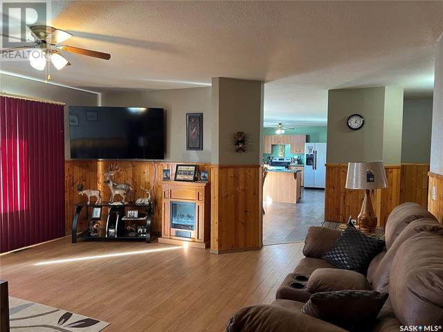 9km West Of Makwa, House detached with 5 bedrooms, 4 bathrooms and null parking in Loon Lake No. 561 SK | Image 14