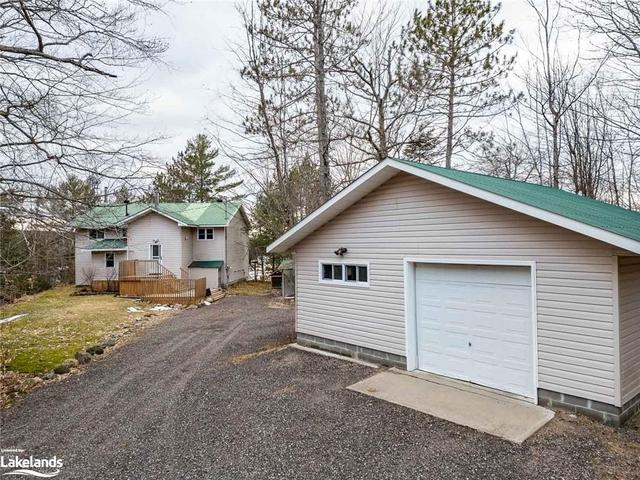 1315 South Horn Lake Road, House detached with 3 bedrooms, 1 bathrooms and 4 parking in Ryerson ON | Image 6
