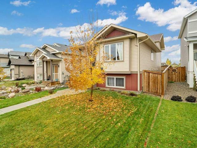 154 Crocus Terrace W, House detached with 2 bedrooms, 2 bathrooms and 2 parking in Lethbridge AB | Image 3