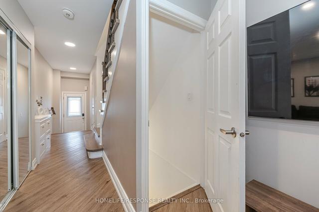 9 - 5260 Mcfarren Blvd, Townhouse with 3 bedrooms, 3 bathrooms and 2 parking in Mississauga ON | Image 22