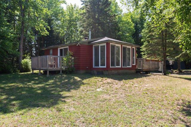 1047 Colony Tr, House detached with 2 bedrooms, 1 bathrooms and 5 parking in Bracebridge ON | Image 18