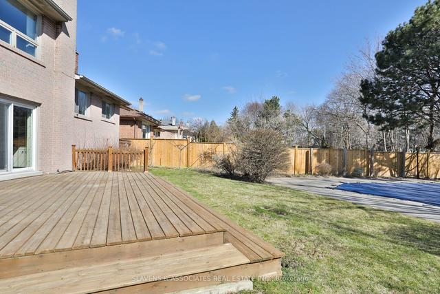 36 Tullamore Dr, House detached with 4 bedrooms, 4 bathrooms and 6 parking in Toronto ON | Image 15