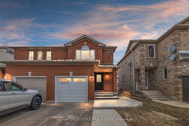 12 Whiteface Cres, House semidetached with 3 bedrooms, 4 bathrooms and 3 parking in Brampton ON | Image 1