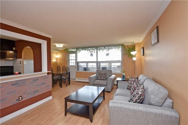 809 - 3120 Kirwin Ave, Condo with 2 bedrooms, 1 bathrooms and 1 parking in Mississauga ON | Image 6