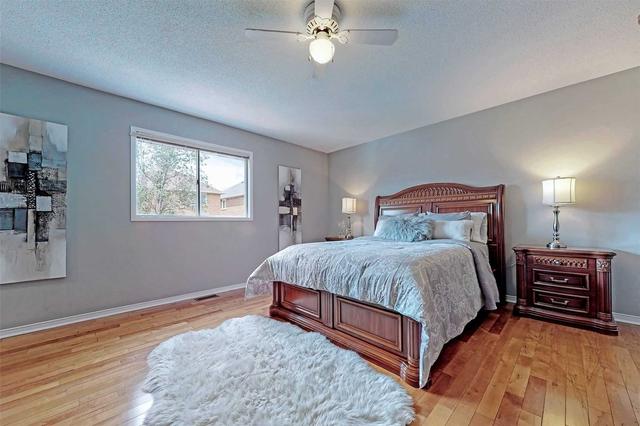 3726 Densbury Dr, House detached with 4 bedrooms, 4 bathrooms and 6 parking in Mississauga ON | Image 14
