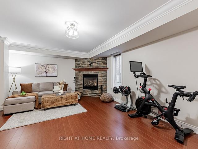 88 Benson Ave, House attached with 3 bedrooms, 3 bathrooms and 3 parking in Richmond Hill ON | Image 17
