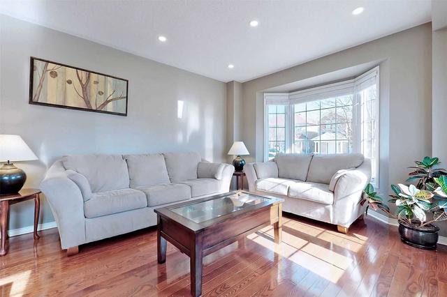 46 Conklin Dr, House semidetached with 4 bedrooms, 3 bathrooms and 3 parking in Brampton ON | Image 23