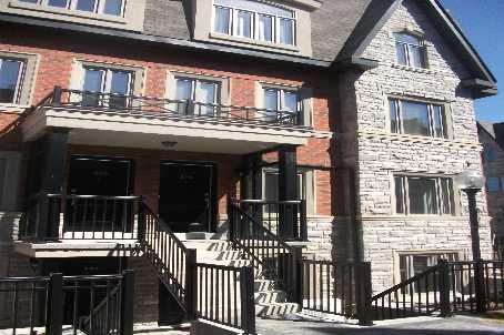 136 - 326 John St, Townhouse with 2 bedrooms, 3 bathrooms and 1 parking in Markham ON | Image 1