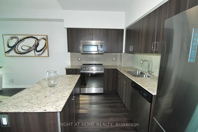 1201 - 80 Esther Lorrie Dr, Condo with 1 bedrooms, 1 bathrooms and 1 parking in Toronto ON | Image 4