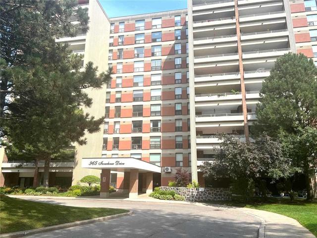 702 - 965 Inverhouse Dr, Condo with 2 bedrooms, 2 bathrooms and 2 parking in Mississauga ON | Image 1