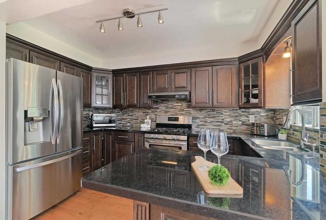9 Marshall Cres, House detached with 4 bedrooms, 4 bathrooms and 4 parking in Ajax ON | Image 19