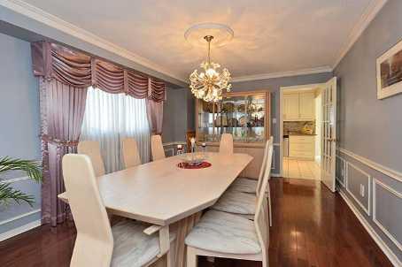 33 Tanglewood Tr, House detached with 4 bedrooms, 4 bathrooms and 4 parking in Markham ON | Image 3