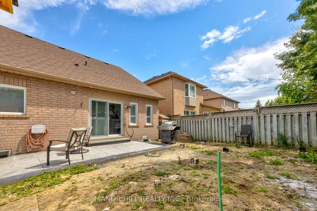 20 Bushberry Rd, House detached with 2 bedrooms, 3 bathrooms and 4 parking in Brampton ON | Image 26