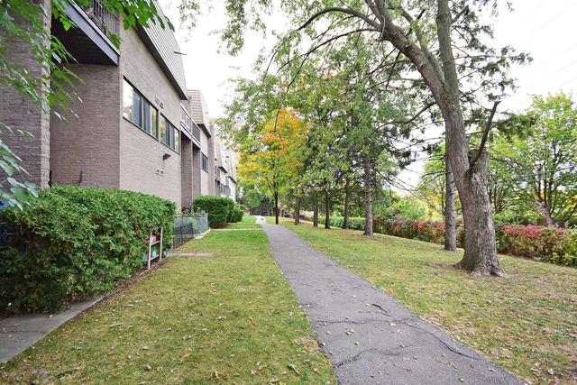 145 - 2095 Roche Crt, Townhouse with 3 bedrooms, 2 bathrooms and 1 parking in Mississauga ON | Image 29