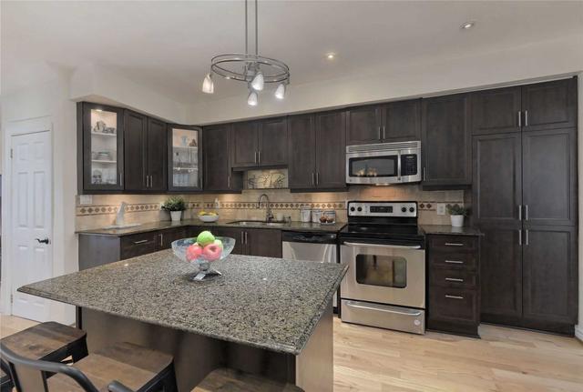 185 Oakwood Ave, House detached with 4 bedrooms, 3 bathrooms and 3 parking in Toronto ON | Image 30