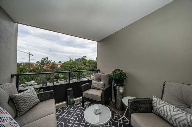 310 - 75 Emmett Ave, Condo with 2 bedrooms, 2 bathrooms and 1 parking in Toronto ON | Image 15