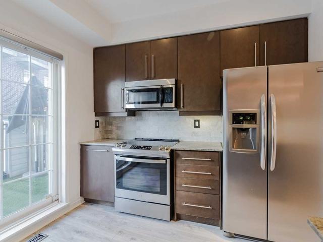 th36 - 99 The Queensway, Townhouse with 3 bedrooms, 2 bathrooms and 1 parking in Toronto ON | Image 22