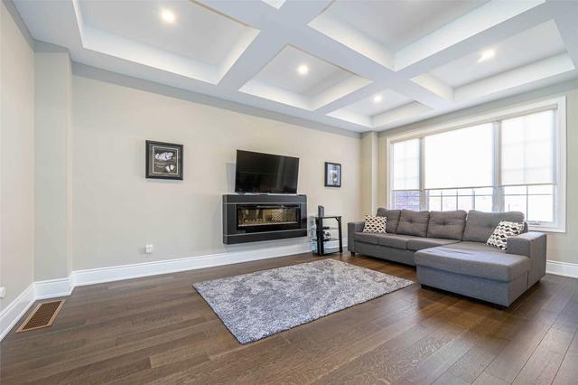 16 Via Romano Blvd, House attached with 4 bedrooms, 5 bathrooms and 6 parking in Vaughan ON | Image 7
