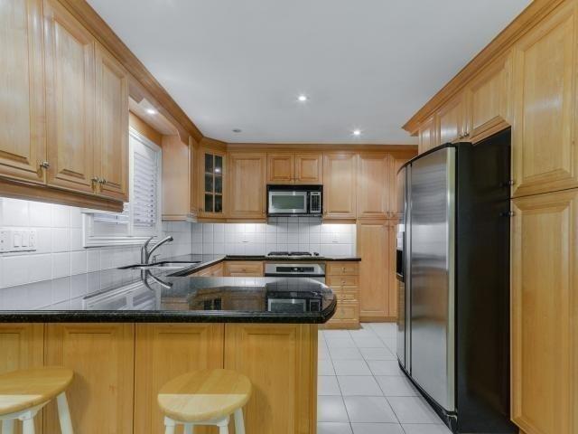127 Cactus Ave, House detached with 3 bedrooms, 4 bathrooms and 3 parking in Toronto ON | Image 3