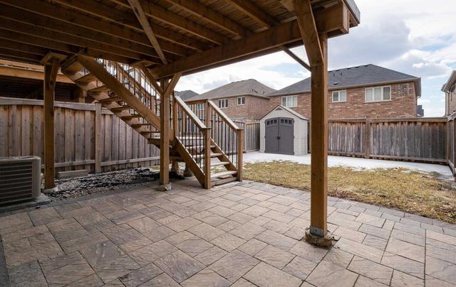 109 Black Maple Cres, House semidetached with 3 bedrooms, 4 bathrooms and 3 parking in Vaughan ON | Image 17