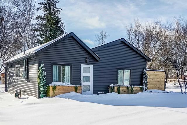 1979 Victoria St E, House detached with 2 bedrooms, 2 bathrooms and 9 parking in Innisfil ON | Image 34