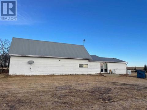 480010 Rge Rd 104, House detached with 1 bedrooms, 1 bathrooms and 6 parking in Wainwright No. 61 AB | Card Image