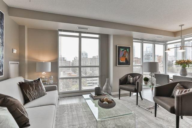 1002 - 900 Mount Pleasant Rd, Condo with 2 bedrooms, 3 bathrooms and 1 parking in Toronto ON | Image 4