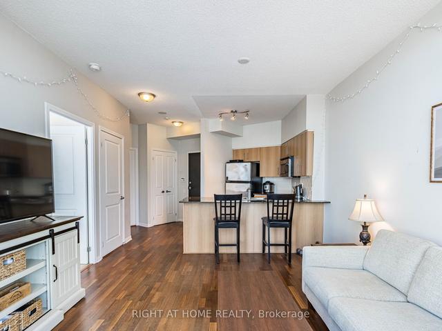 1212 - 15 Windermere Ave, Condo with 1 bedrooms, 1 bathrooms and 1 parking in Toronto ON | Image 28