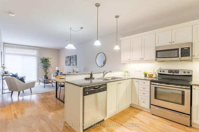 8 Aspen Crt, Townhouse with 2 bedrooms, 2 bathrooms and 2 parking in Peterborough ON | Image 31