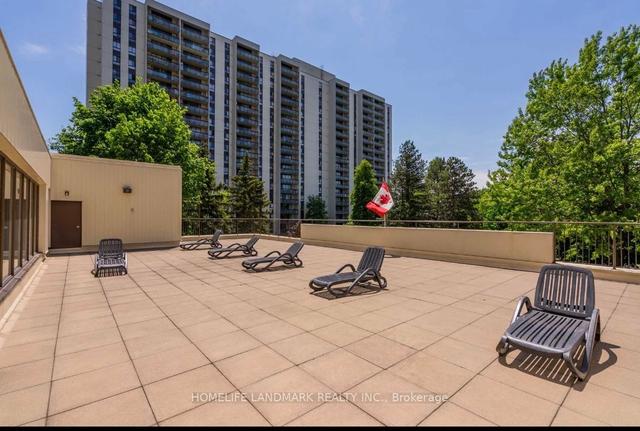 1402 - 177 Linus Rd E, Condo with 2 bedrooms, 1 bathrooms and 1 parking in Toronto ON | Image 18
