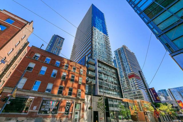 1307 - 11 Charlotte St, Condo with 2 bedrooms, 2 bathrooms and 1 parking in Toronto ON | Image 17
