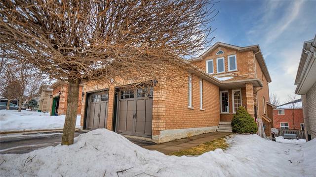 91 Widgeon St, House detached with 3 bedrooms, 4 bathrooms and 5 parking in Barrie ON | Image 1