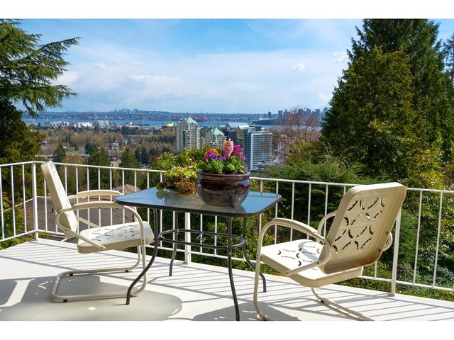 846 Anderson Crescent, House detached with 4 bedrooms, 3 bathrooms and null parking in West Vancouver BC | Image 8
