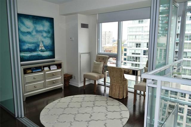 Uph14 - 21 Nelson St, Condo with 2 bedrooms, 2 bathrooms and 2 parking in Toronto ON | Image 12