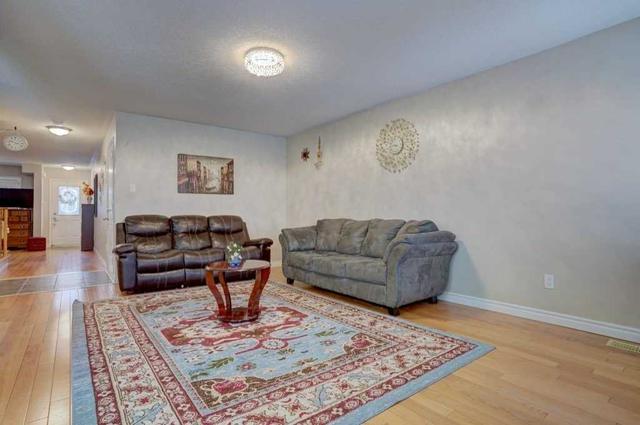 15 Sivyer Cres, House detached with 4 bedrooms, 3 bathrooms and 3 parking in Ajax ON | Image 20