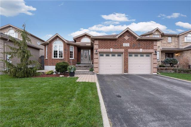 69 Miller Dr, House detached with 2 bedrooms, 3 bathrooms and 4 parking in Barrie ON | Image 1