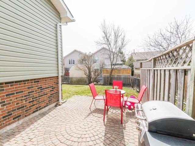 35 Camberley Cres, House semidetached with 3 bedrooms, 2 bathrooms and 4 parking in Brampton ON | Image 28