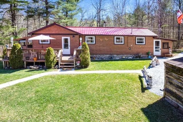 1018 Lodge Road, House detached with 2 bedrooms, 1 bathrooms and 4 parking in North Frontenac ON | Image 8