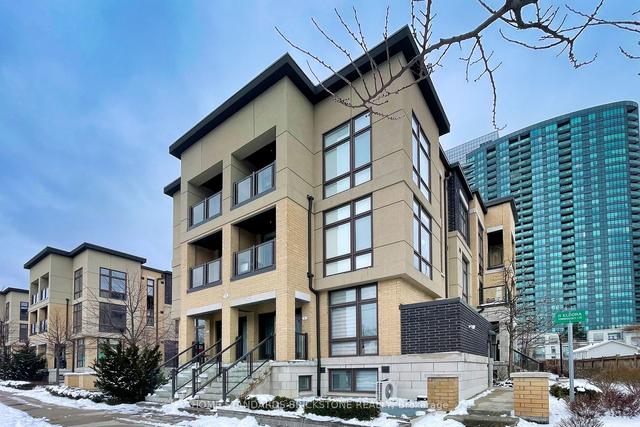 10 - 11 Eldora Ave, Townhouse with 2 bedrooms, 2 bathrooms and 1 parking in Toronto ON | Image 1