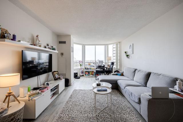 812 - 1101 Steeles Ave W, Condo with 2 bedrooms, 2 bathrooms and 1 parking in Toronto ON | Image 18