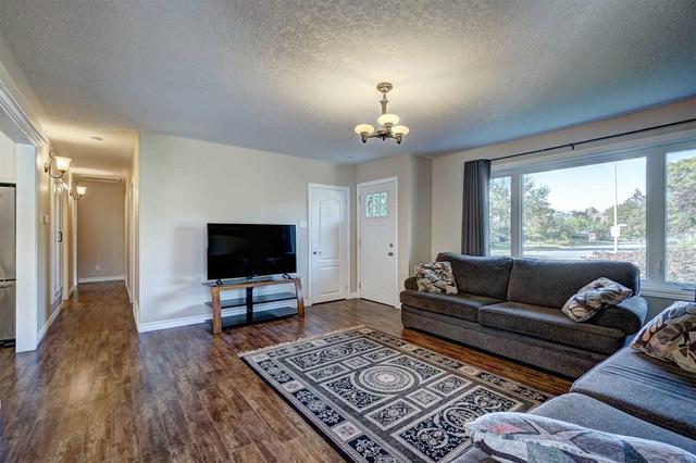 262 Crawford St, House detached with 3 bedrooms, 2 bathrooms and 13 parking in Barrie ON | Image 35