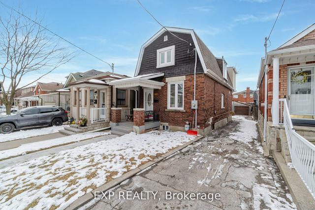 240 Rosethorn Ave, House detached with 3 bedrooms, 4 bathrooms and 4 parking in Toronto ON | Image 12